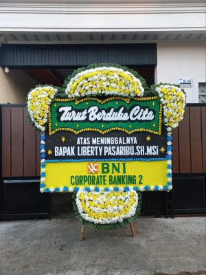 Papan Bunga Duka di Jampangtengah