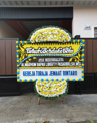 Papan Bunga Duka di Jampangtengah